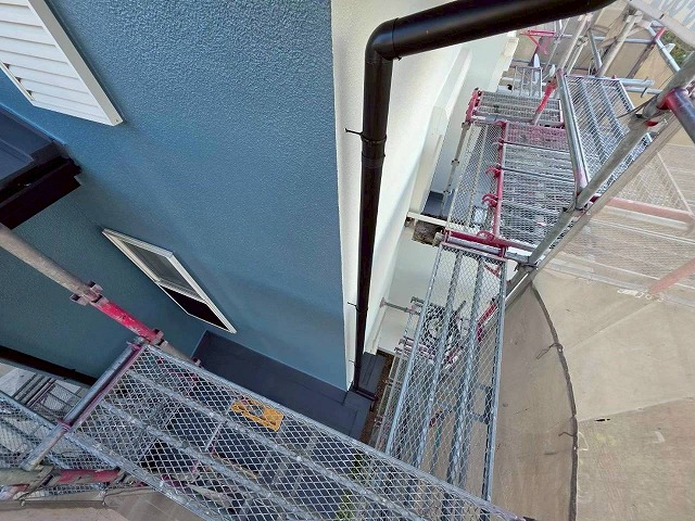 高砂市　竪樋の施工完了